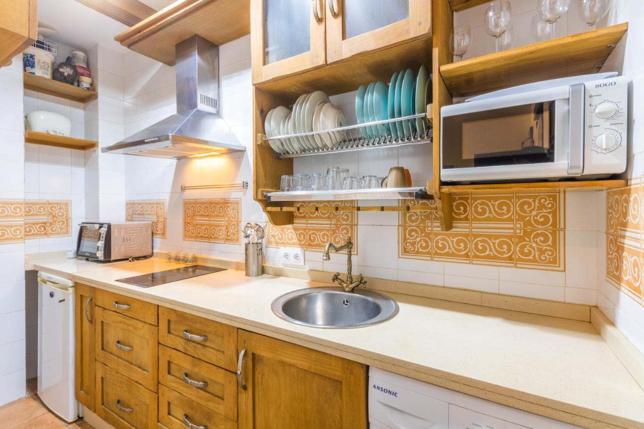 Macarena Muralla Encantada Apartman Sevilla Kültér fotó