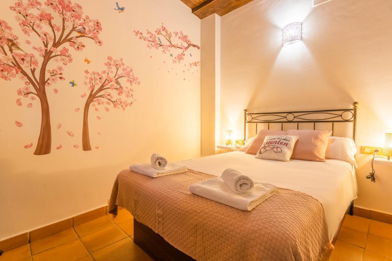 Macarena Muralla Encantada Apartman Sevilla Kültér fotó